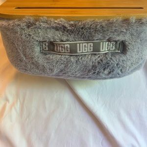 UGG bedtime phone or tablet holder
